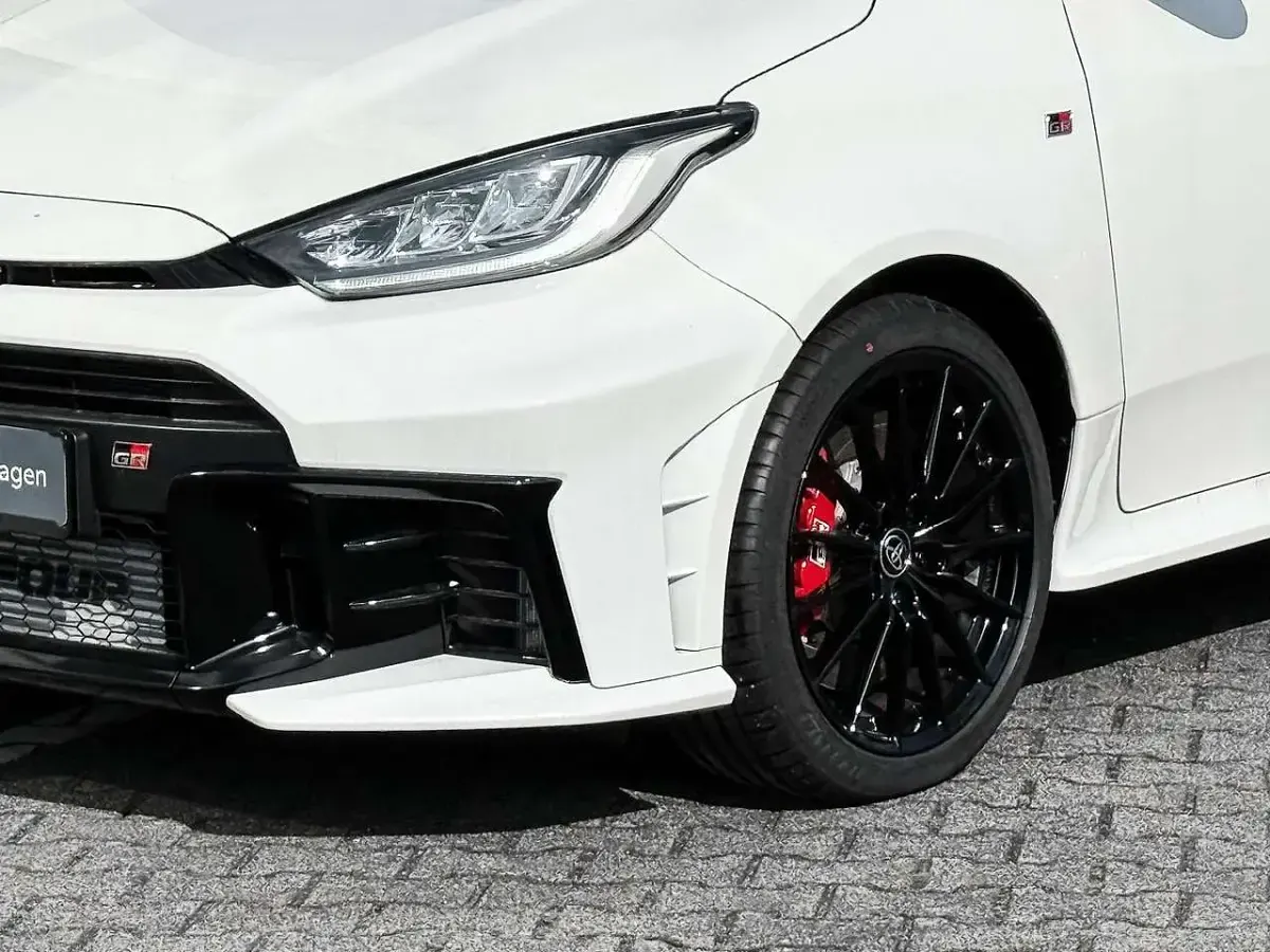 Gebraucht Toyota Yaris 281 PS (206 kW) 2024 Weiß Kleinwagen
