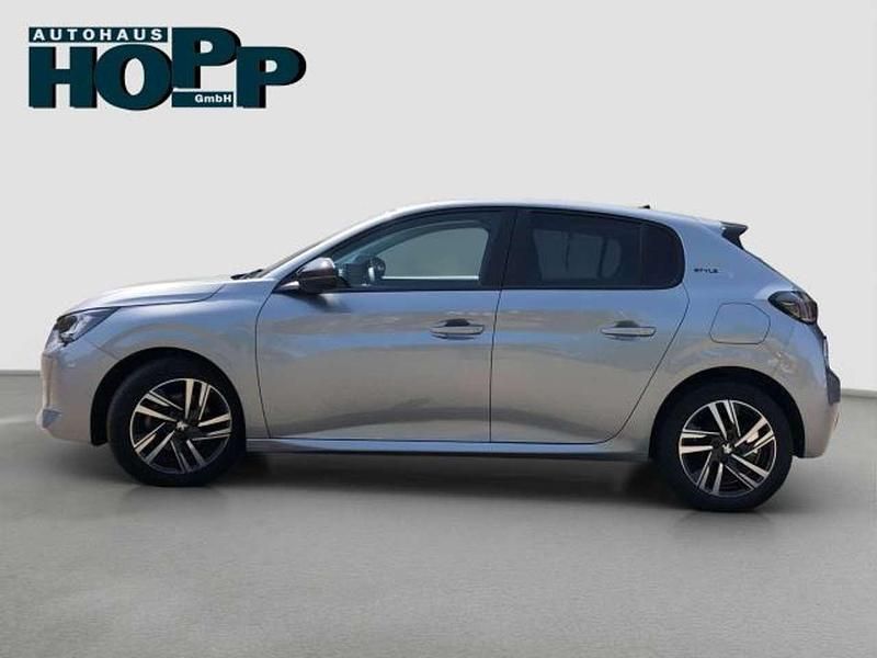 Gebraucht Peugeot 208 Active 101 PS (74 kW) 2023 Artense silber metallic Kleinwagen