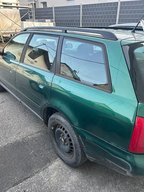 Gebraucht Audi A4 150 PS (110 kW) 1998 Grün Kombi