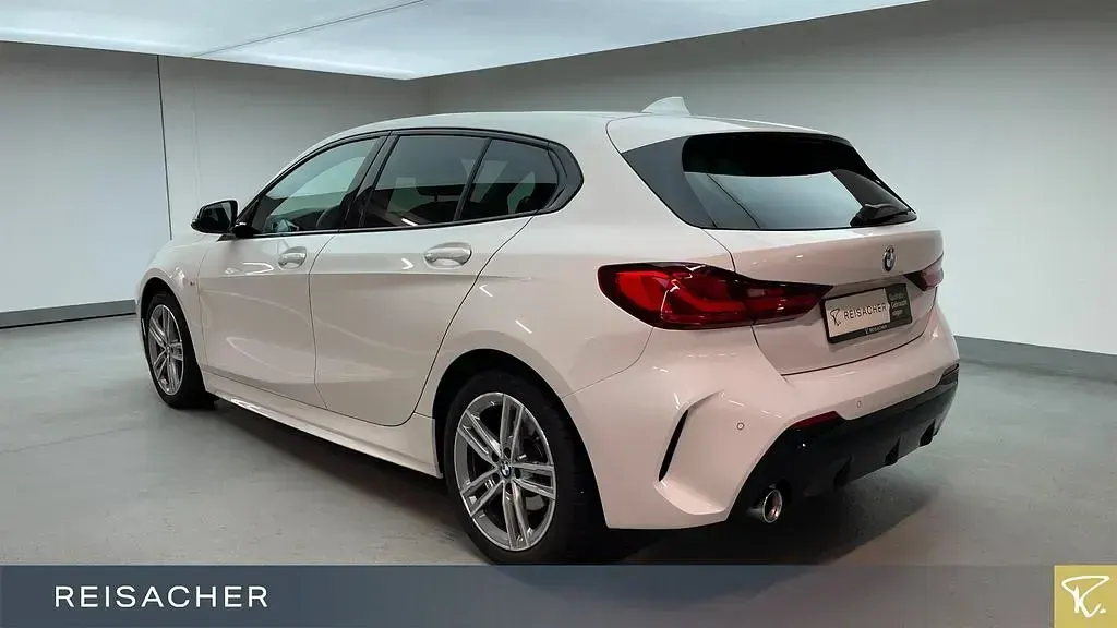 Gebraucht BMW 118 M Sport 136 PS (100 kW) 2023 Weiß Limousine