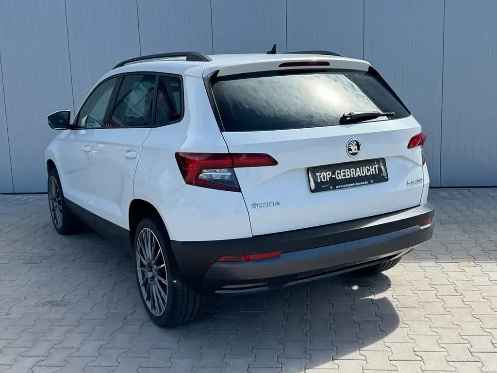 Gebraucht Skoda Karoq 150 PS (110 kW) 2017 Weiß SUV