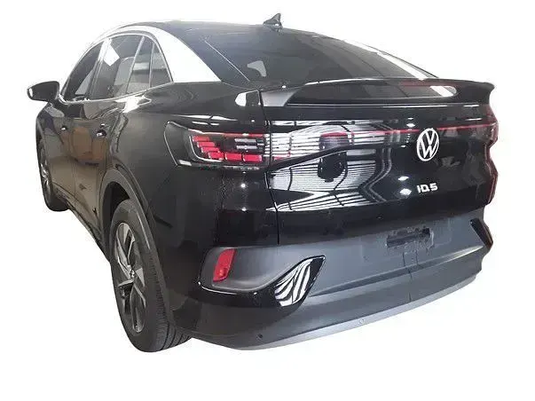 Gebraucht VW ID.5 Pure 125 kW (170 PS) 2025 Schwarz SUV