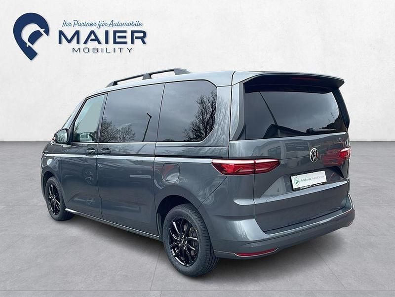 Gebraucht VW Multivan 150 PS (110 kW) 2024 Indiumgrau metallic Van