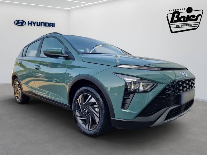 Gebraucht Hyundai Bayon Trend 101 PS (74 kW) 2024 Grün SUV