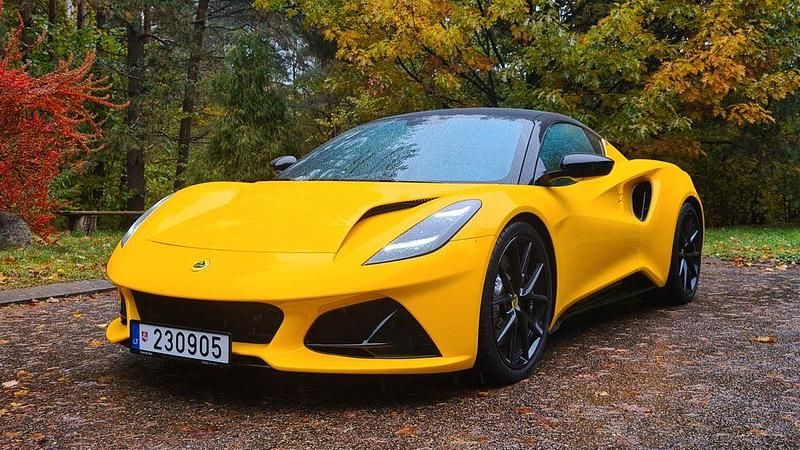 Gelb Gebraucht 2024 Lotus Emira Coupé | 80.000 € - Bild 1/4