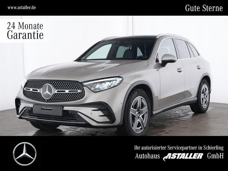 Silber Gebraucht 2024 Mercedes GLC300 AMG line SUV | 57.399 € (Fairer Preis) - Bild 1/4