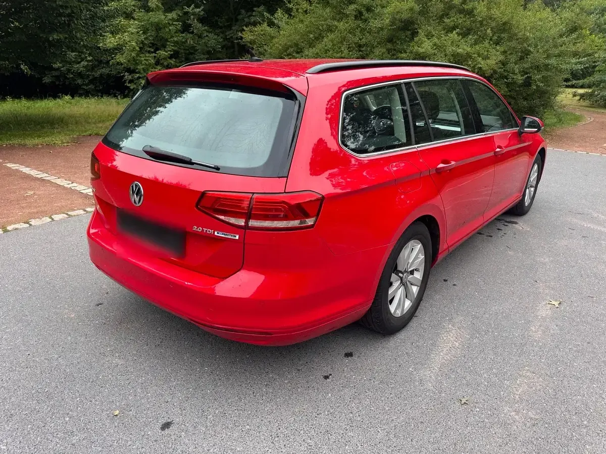 Gebraucht VW Passat 150 PS (110 kW) 2015 Rot Kombi