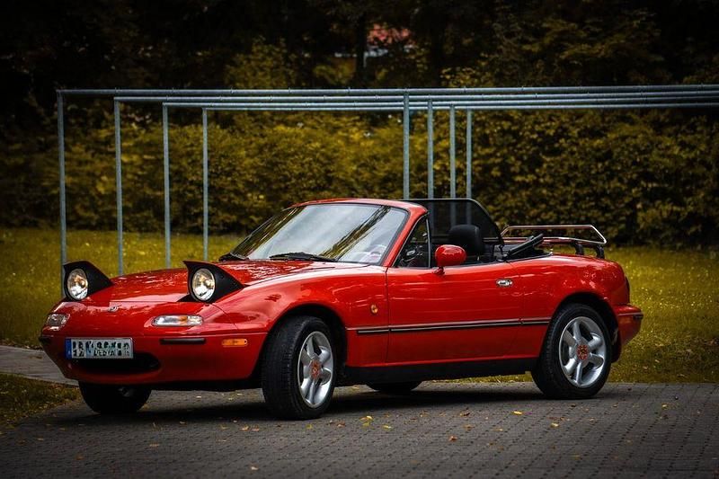 Gebraucht Mazda MX5 90 PS (66 kW) 1995 Rot Cabrio