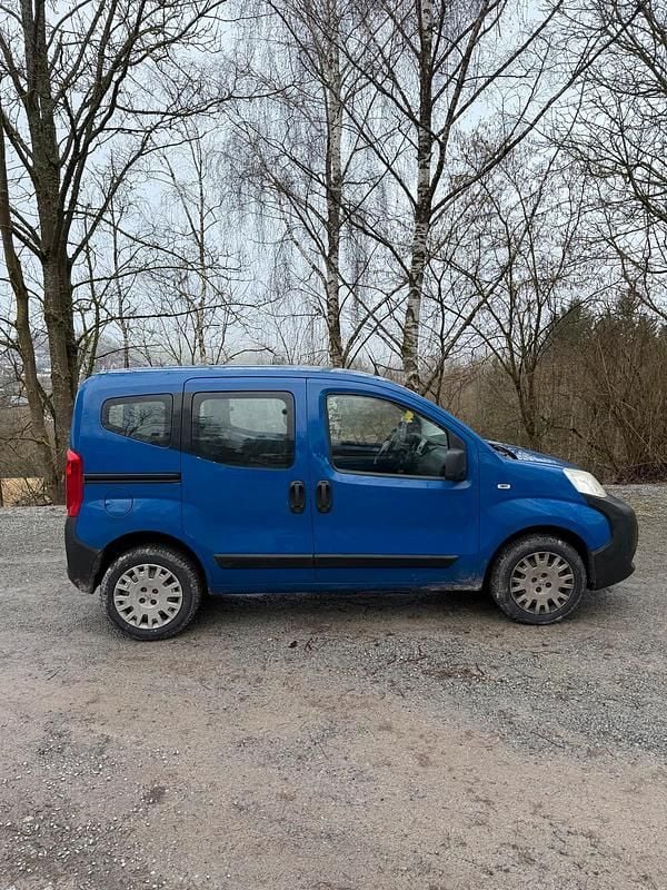 Gebraucht Peugeot Bipper 68 PS (50 kW) 2010 Blau Van / Kleinbus