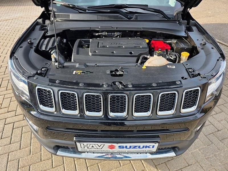 Gebraucht Jeep Compass Limited 140 PS (102 kW) 2020 Schwarz SUV