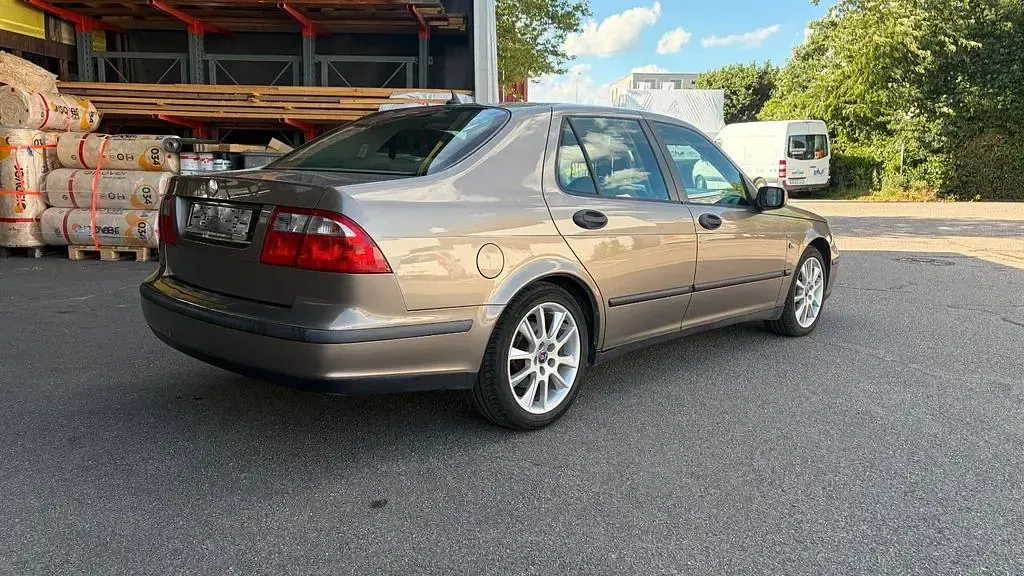 Gebraucht Saab 9-5 150 PS (110 kW) 2001 Braun Limousine