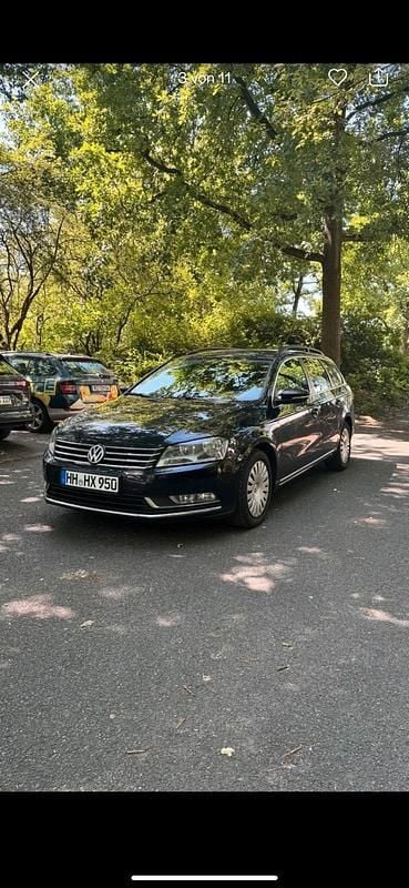 Schwarz Gebraucht 2011 VW Passat Kombi | 6.200 € (Guter Preis) - Bild 1/4