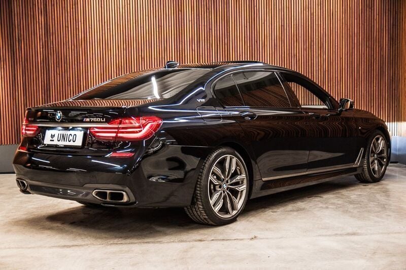 Gebraucht BMW M760 Performance 609 PS (447 kW) 2017 Schwarz Limousine