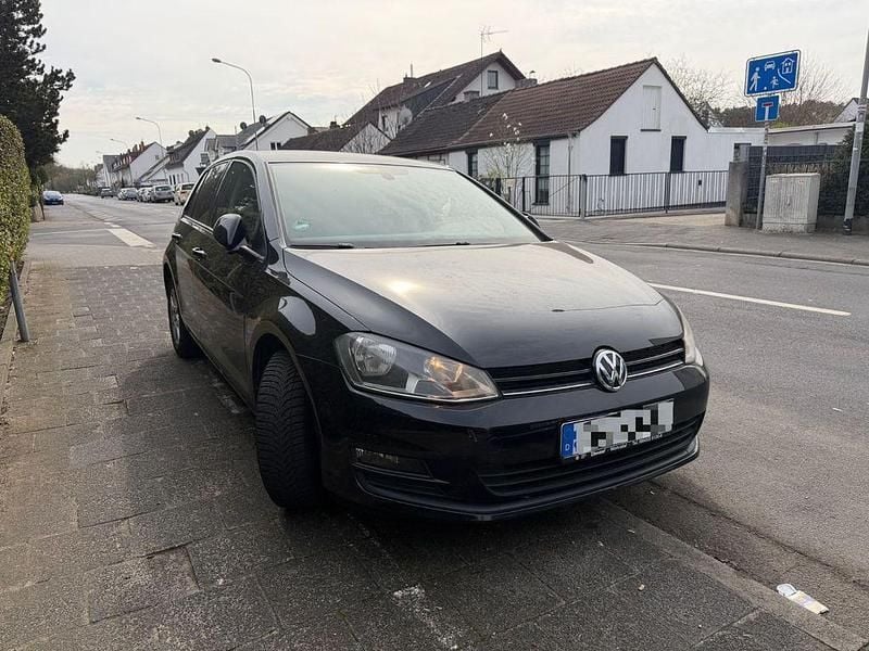 Gebraucht VW Golf VII 105 PS (77 kW) 2014 Schwarz Limousine