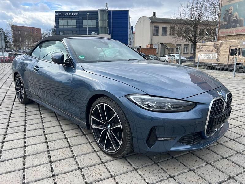 Gebraucht BMW 420 Performance 190 PS (139 kW) 2024 Blau Cabrio