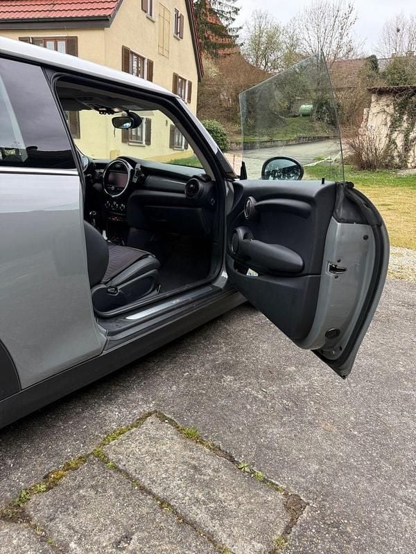Używany Mini Cooper 136 KM (100 kW) 2016 Szary Hatchback
