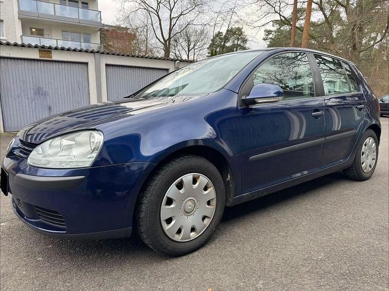 Blau Gebraucht 2005 VW Golf Limousine | 1.690 € (Fairer Preis) - Bild 1/4