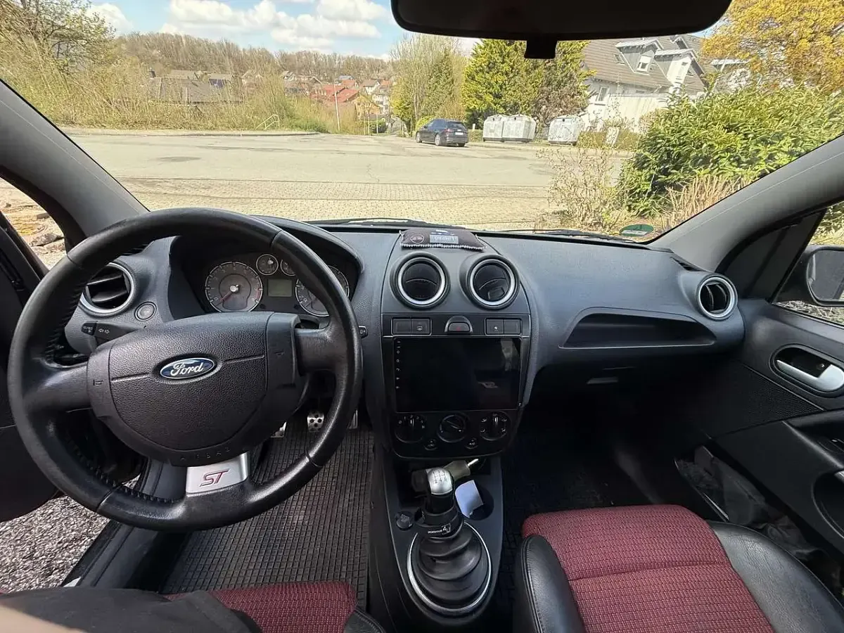 Gebraucht Ford Fiesta ST 150 PS (110 kW) 2007 Schwarz Kleinwagen