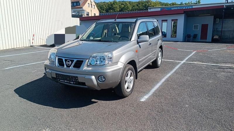 Silber Gebraucht 2003 Nissan X-Trail SUV | 3.999 € (Fairer Preis) - Bild 1/4