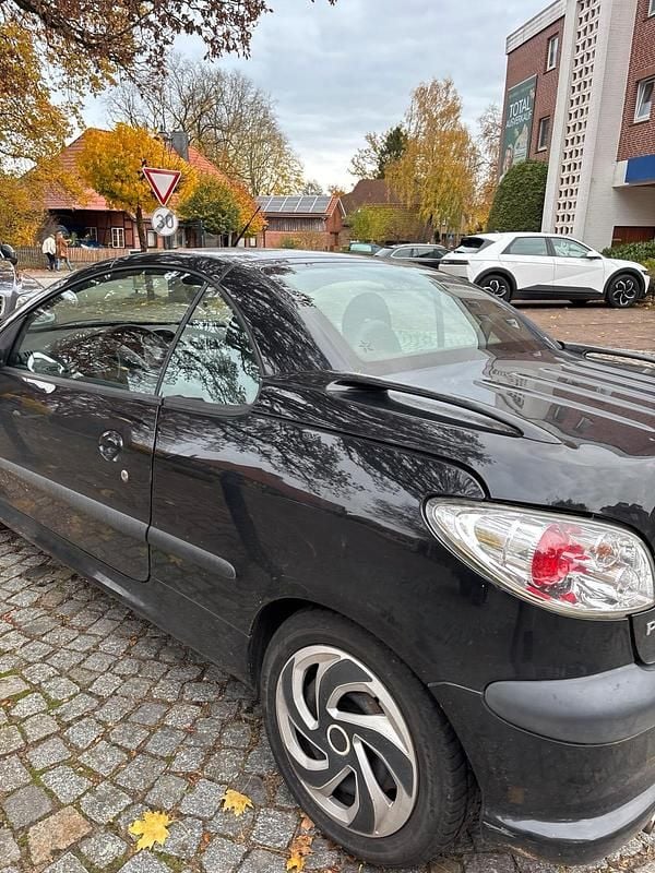 Schwarz Gebraucht 2003 Peugeot 206 CC Cabrio | 1.000 € (Superpreis) - Bild 1/4