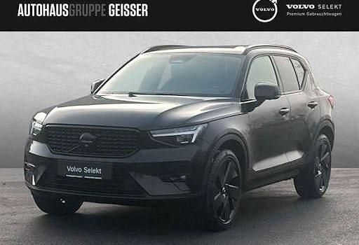 Gebraucht Volvo XC40 Plus 163 PS (119 kW) 2025 Onyx schwarz SUV