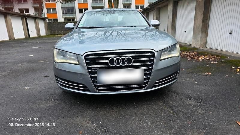Second-hand Audi A8 290 CP (213 kW) 2011 Gri Berlinǎ