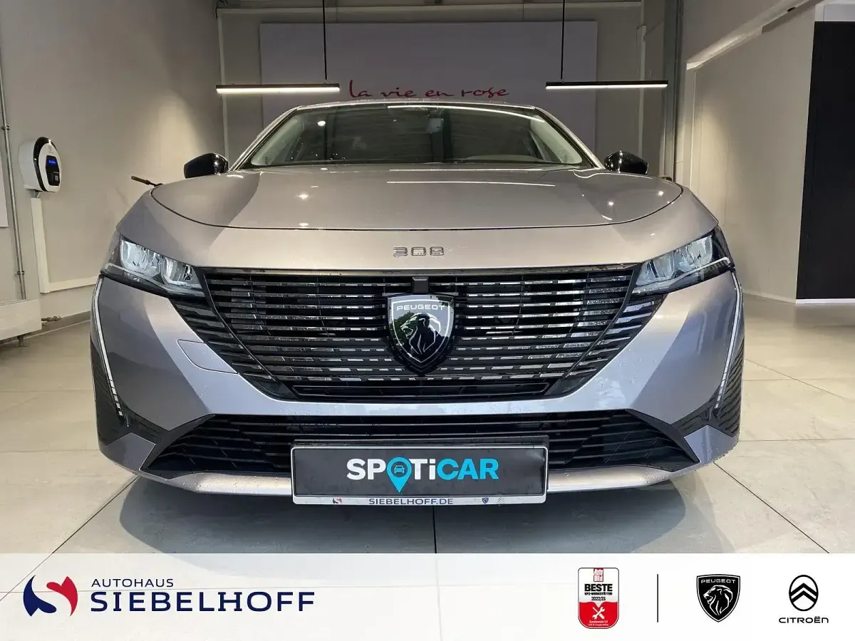 Gebraucht Peugeot 308 Allure 131 PS (96 kW) 2023 Artense silber Limousine