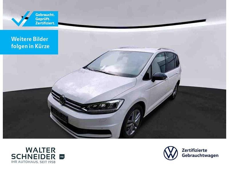 Pure white Gebraucht 2021 VW Touran Active Van / Kleinbus | 26.950 € (Fairer Preis) - Bild 1/1