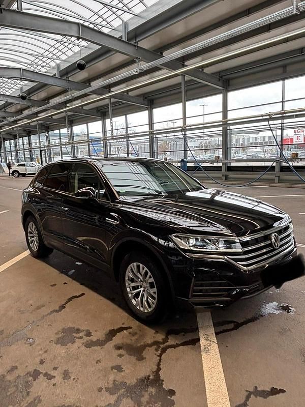 Gebraucht VW Touareg 231 PS (169 kW) 2019 Schwarz SUV