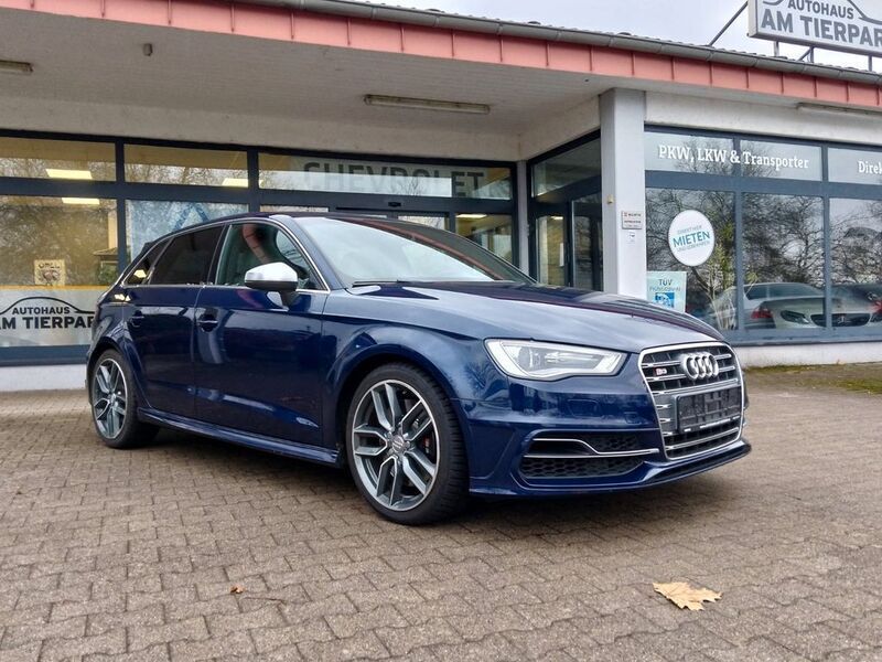 Blau Gebraucht 2014 Audi S3 Sport Limousine | 19.500 € (Guter Preis) - Bild 1/4