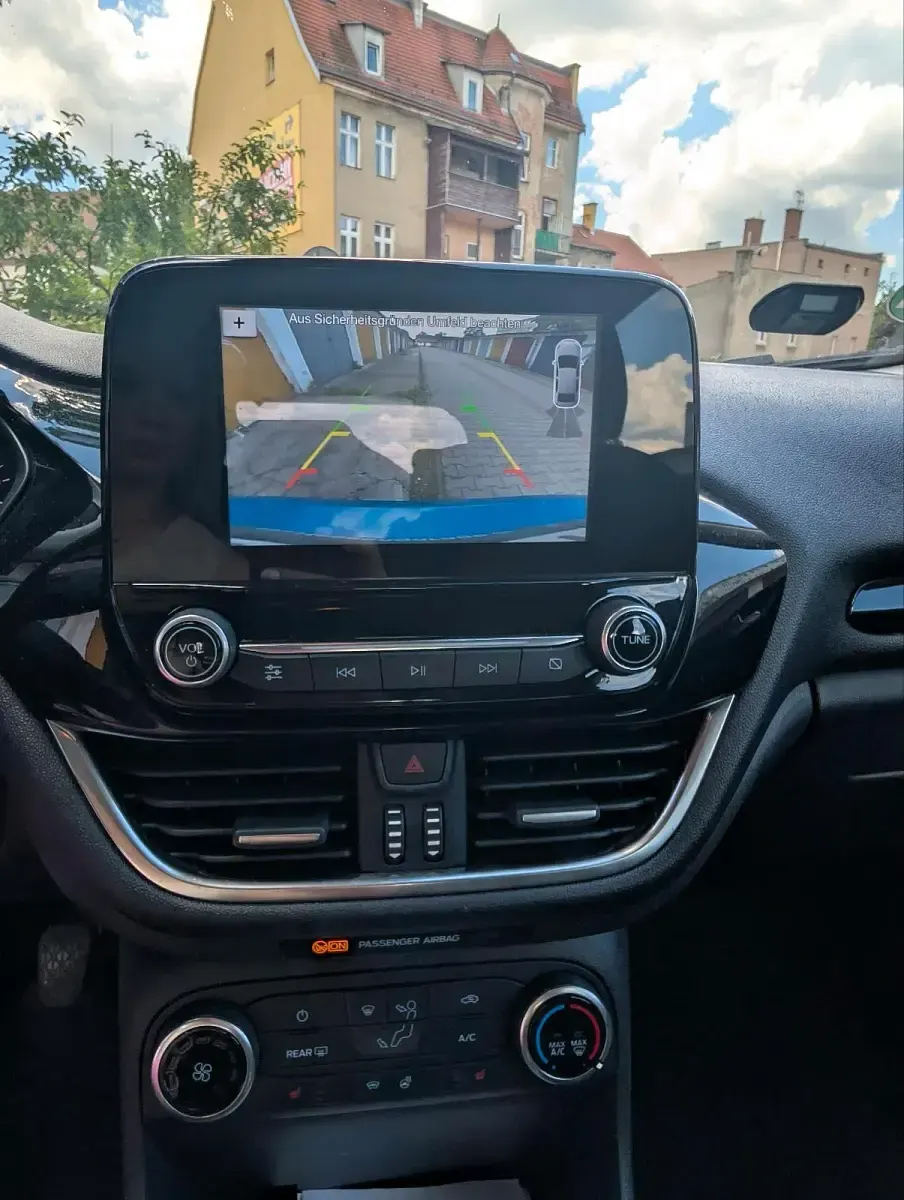 Gebraucht Ford Fiesta 101 PS (74 kW) 2017 Grün Kleinwagen