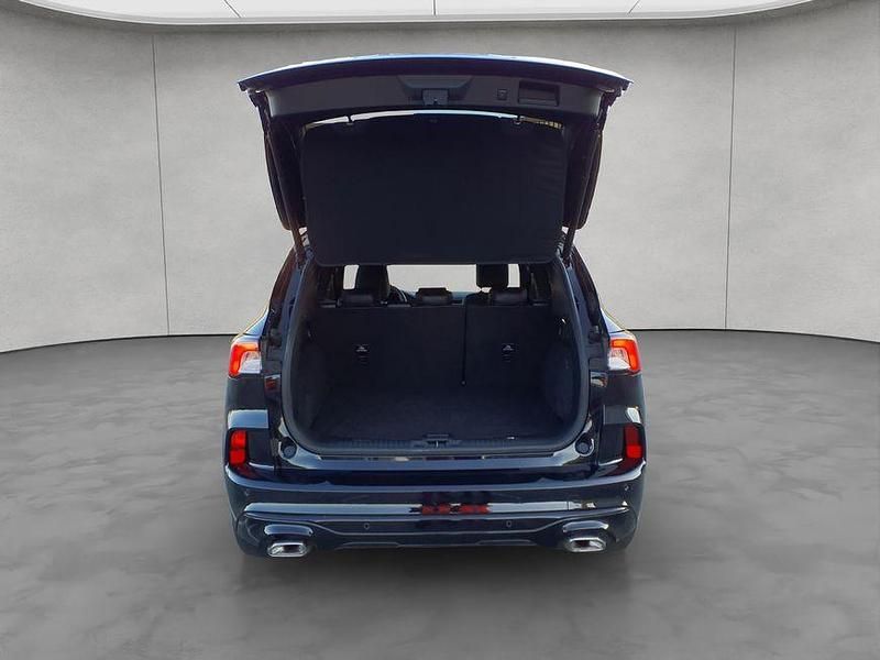 Gebraucht Ford Kuga ST-Line X 151 PS (111 kW) 2023 Agate black metallic SUV