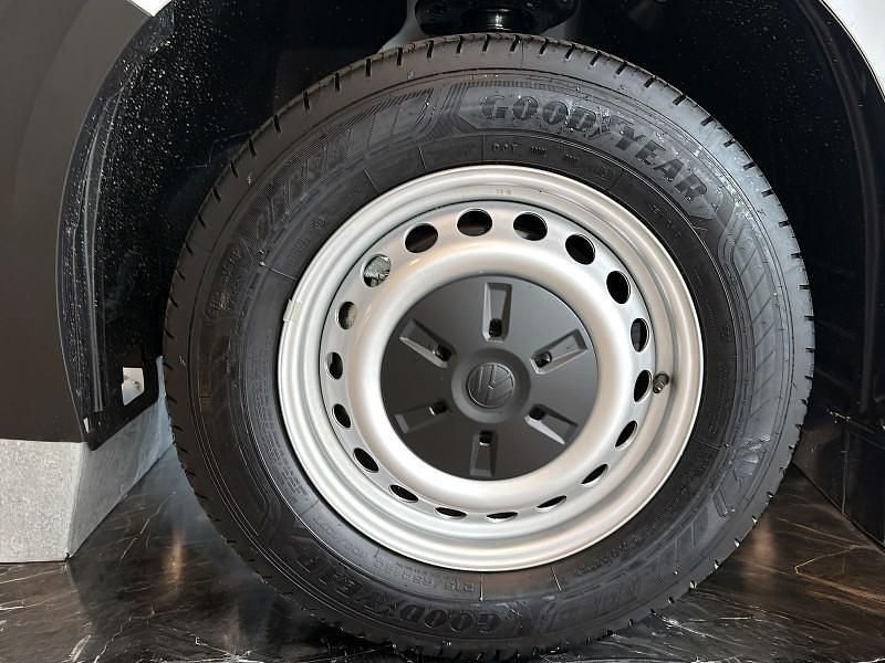 Neu VW T6.1 110 PS (80 kW) 2025 Weiß Van