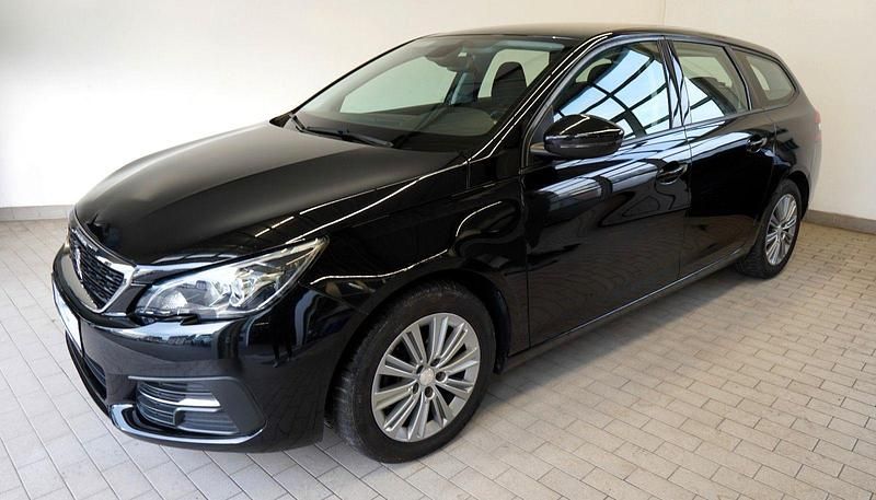 Schwarz Gebraucht 2019 Peugeot 308 SW Active Kombi | 10.990 € (Superpreis) - Bild 1/4