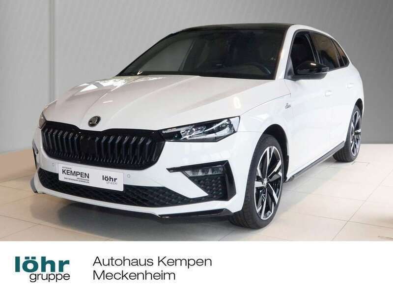 Moonweiss perleffekt Gebraucht 2024 Skoda Scala Monte Carlo Kleinwagen | 26.520 € (Teuer) - Bild 1/4