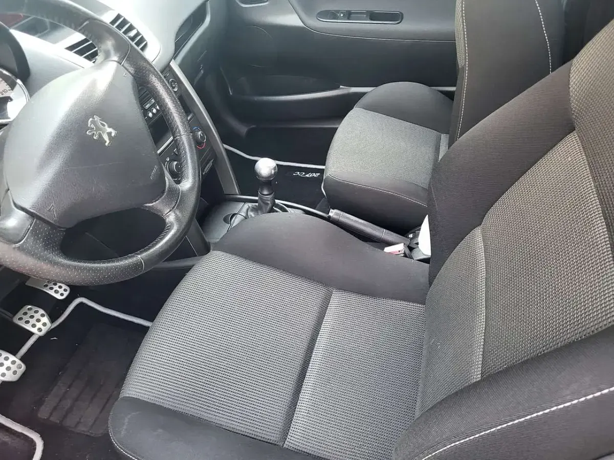 Gebraucht Peugeot 207 Sportium 120 PS (88 kW) 2010 Kleinwagen