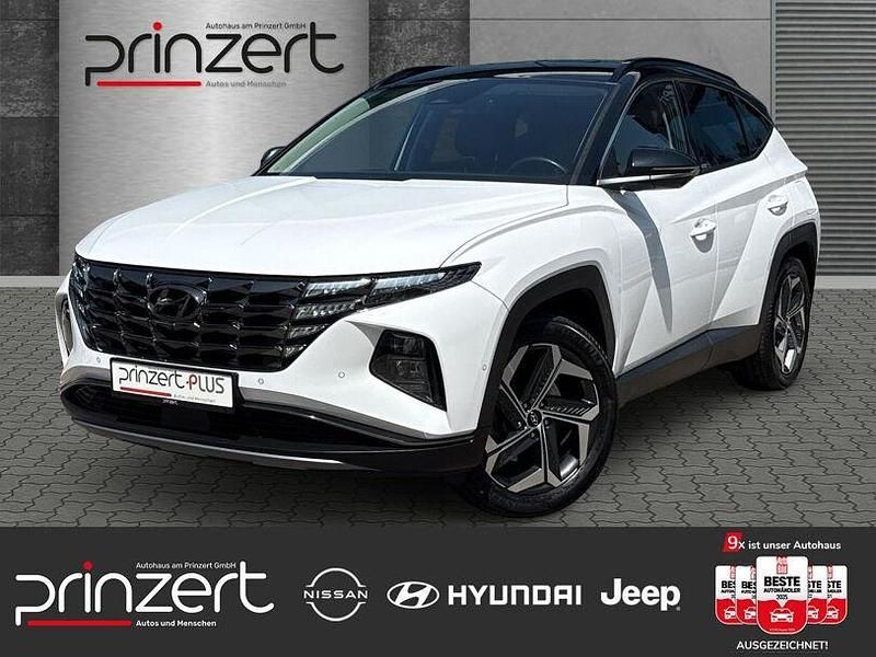 Polar white / phantom black / sol Gebraucht 2021 Hyundai Tucson Prime SUV | 27.970 € (Fairer Preis) - Bild 1/3