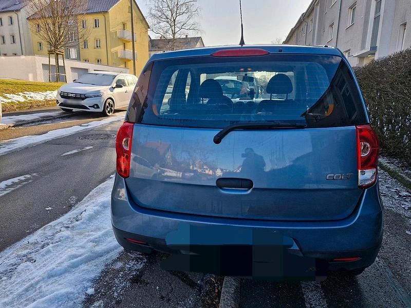Gebraucht Mitsubishi Colt 75 PS (55 kW) 2009 Blau Kleinwagen