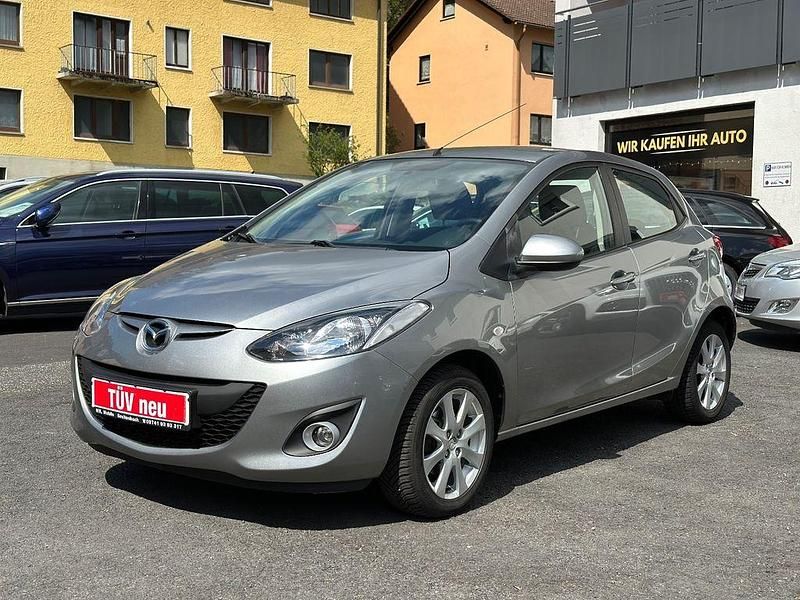 Usata Mazda 2 Active 75 CV (55 kW) 2011 Argento Utilitaria