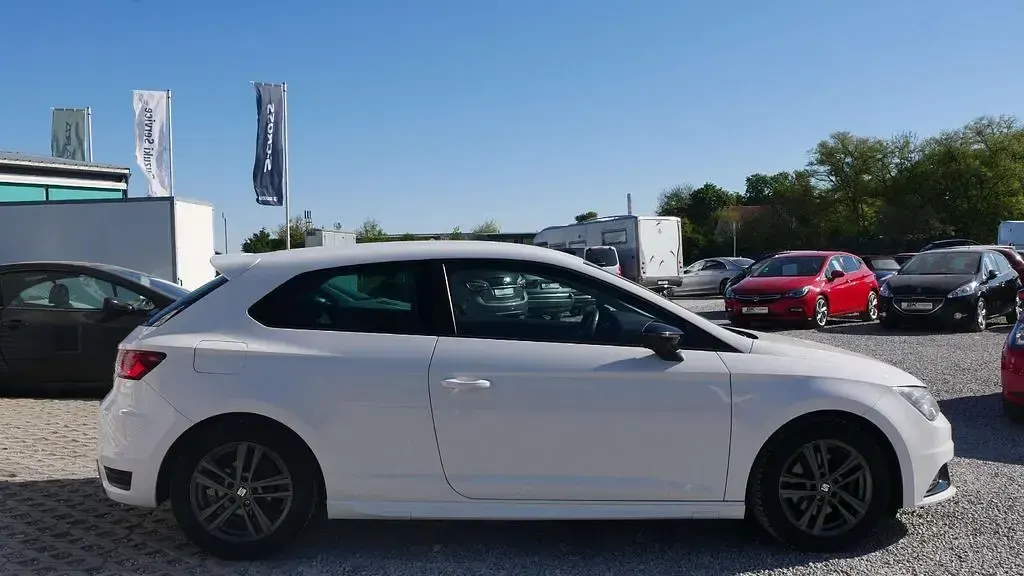 Gebraucht Seat Leon FR 140 PS (102 kW) 2014 "candy" weiss Coupé