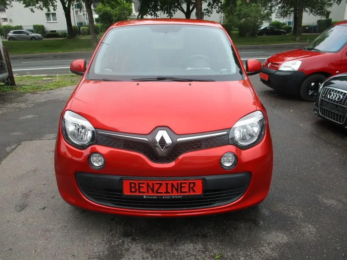 Używany Renault Twingo Dynamique 71 KM (52 kW) 2014 Czerwony Hatchback