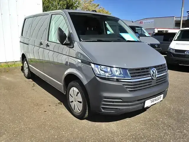 Begagnad VW Transporter 150 HK (110 kW) 2021 Grå Van