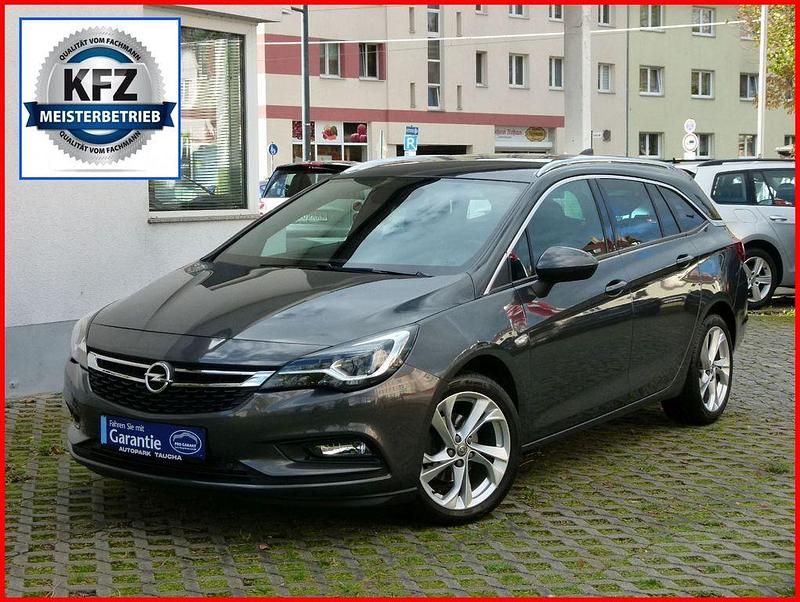 Grau Gebraucht 2016 Opel Astra Kombi | 11.980 € (Fairer Preis) - Bild 1/4