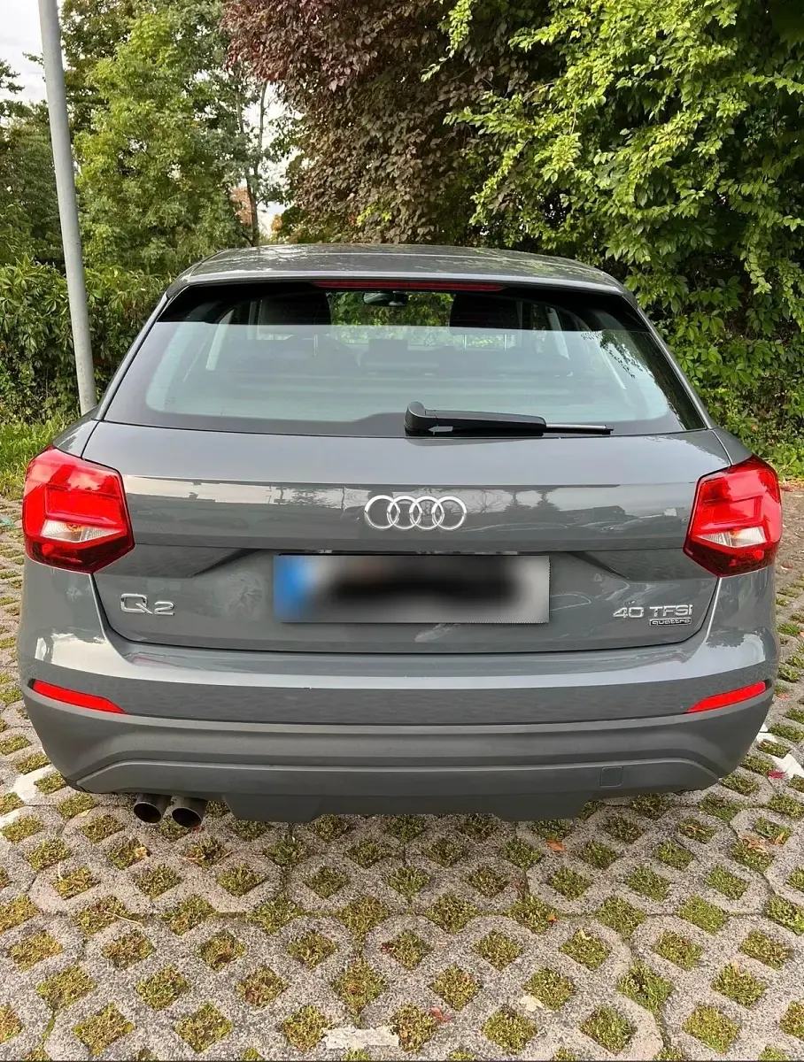 Gebraucht Audi Q2 190 PS (139 kW) 2019 Grau SUV
