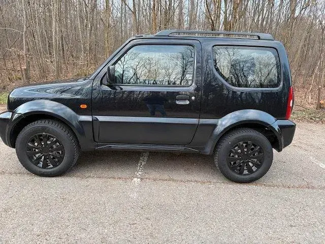 Gebraucht Suzuki Jimny 86 PS (63 kW) 2009 Schwarz SUV