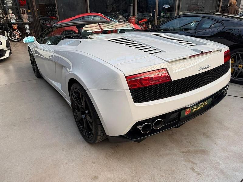 Gebraucht Lamborghini Gallardo 560 PS (411 kW) 2009 Weiß Cabrio