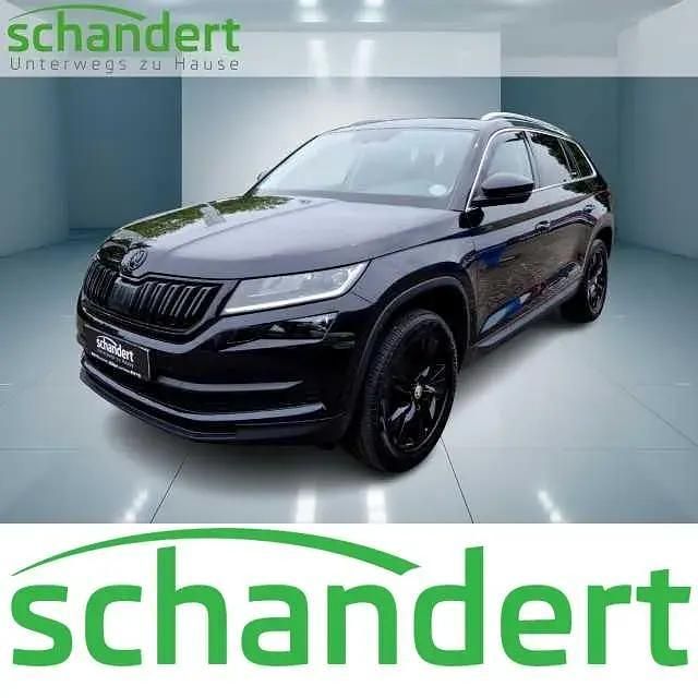 Schwarzmagic perleffekt (schwarz) metallic Gebraucht 2019 Skoda Kodiaq Style SUV | 25.850 € (Teuer) - Bild 1/4