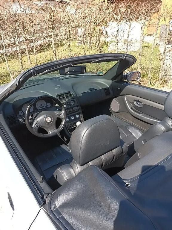Second-hand MG TF 136 CP (100 kW) 2004 Argintiu Cabrio