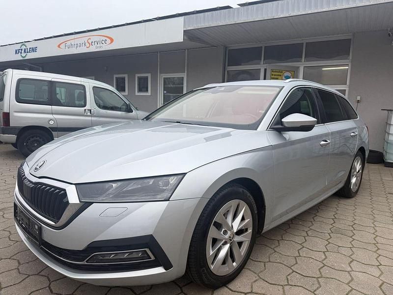 Stribrna brilliant/ brilliants Gebraucht 2021 Skoda Octavia Style Kombi | 18.990 € (Fairer Preis) - Bild 1/4