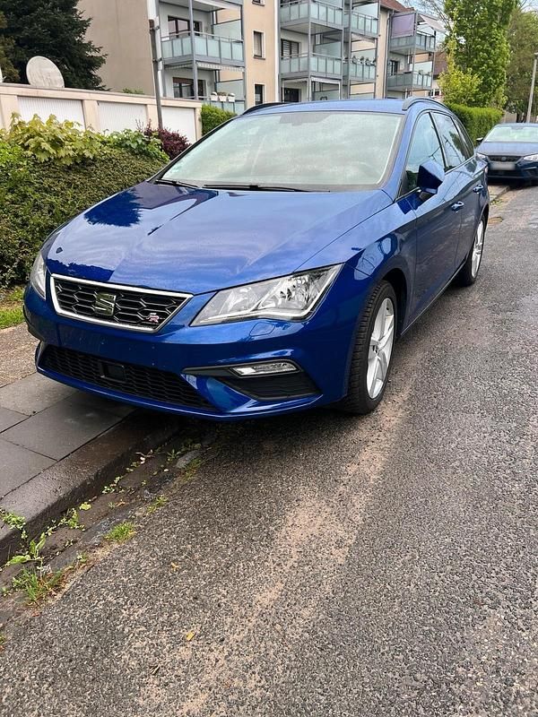 Gebraucht Seat Leon FR 2019 Blau Kombi